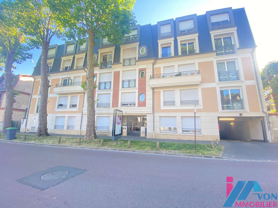Appartement à AVON