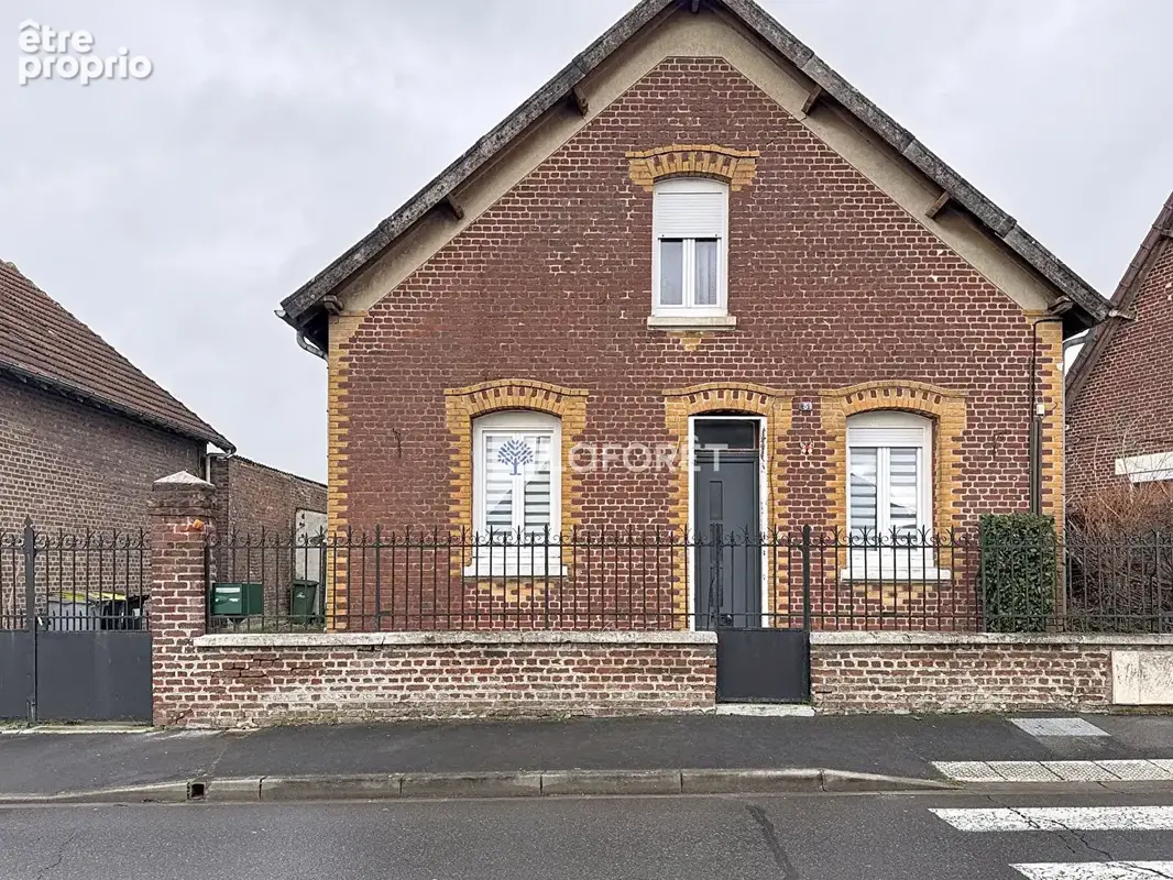 Maison Tergnier 5 pièce(s) 115.26 m2 - photo 1