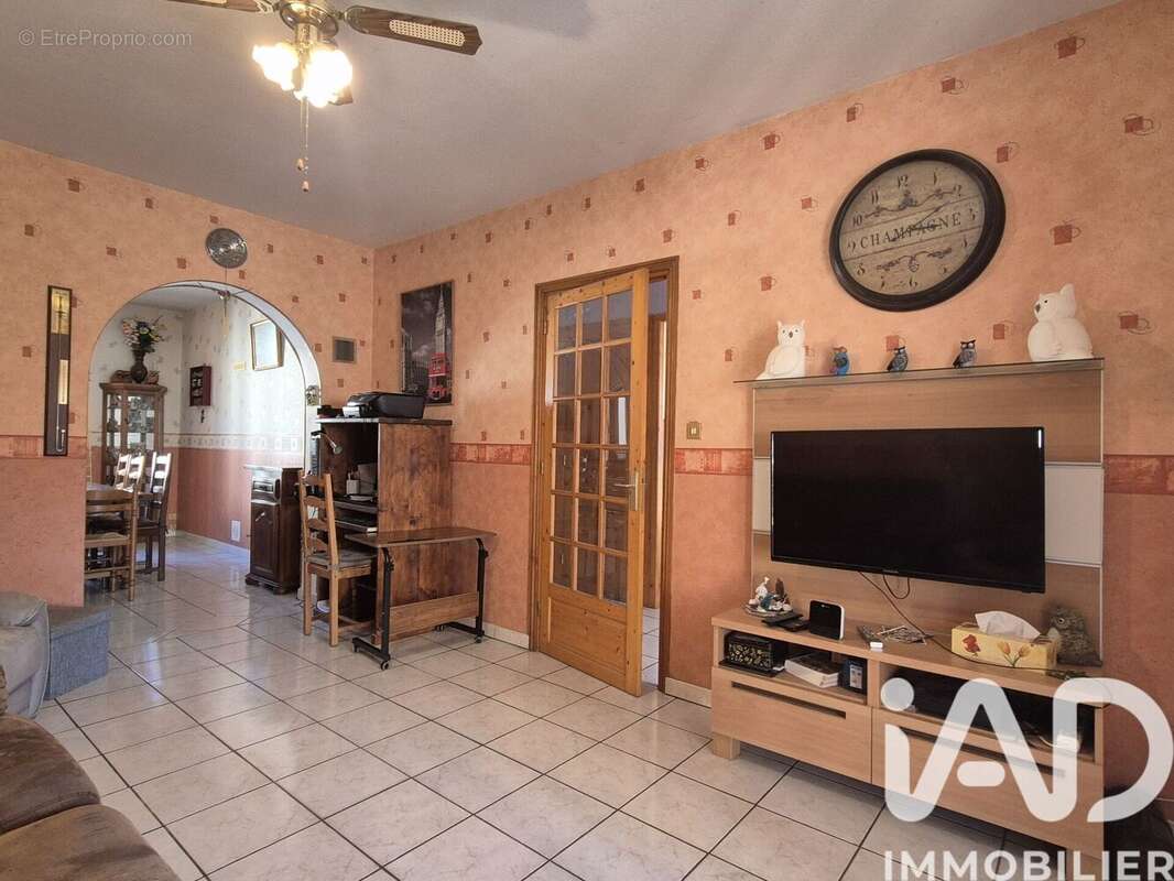 Photo 2 - Maison à JARRIE