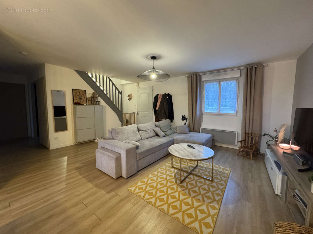 Maison à VILLERS-COTTERETS