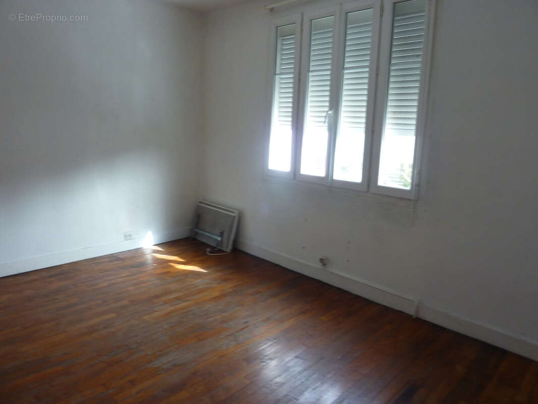 Maison à MONTMORILLON