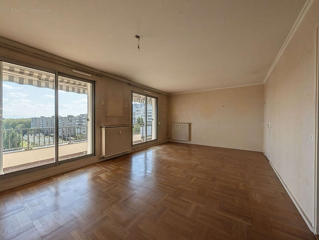 Appartement à CALUIRE-ET-CUIRE