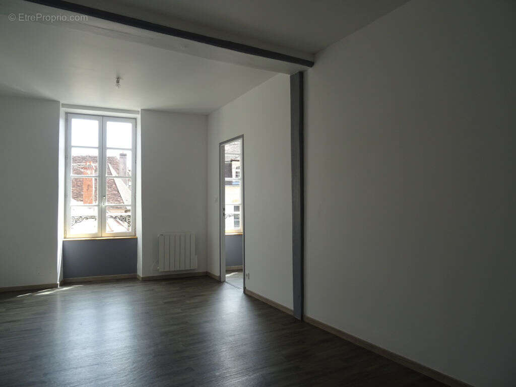 Appartement à AVALLON