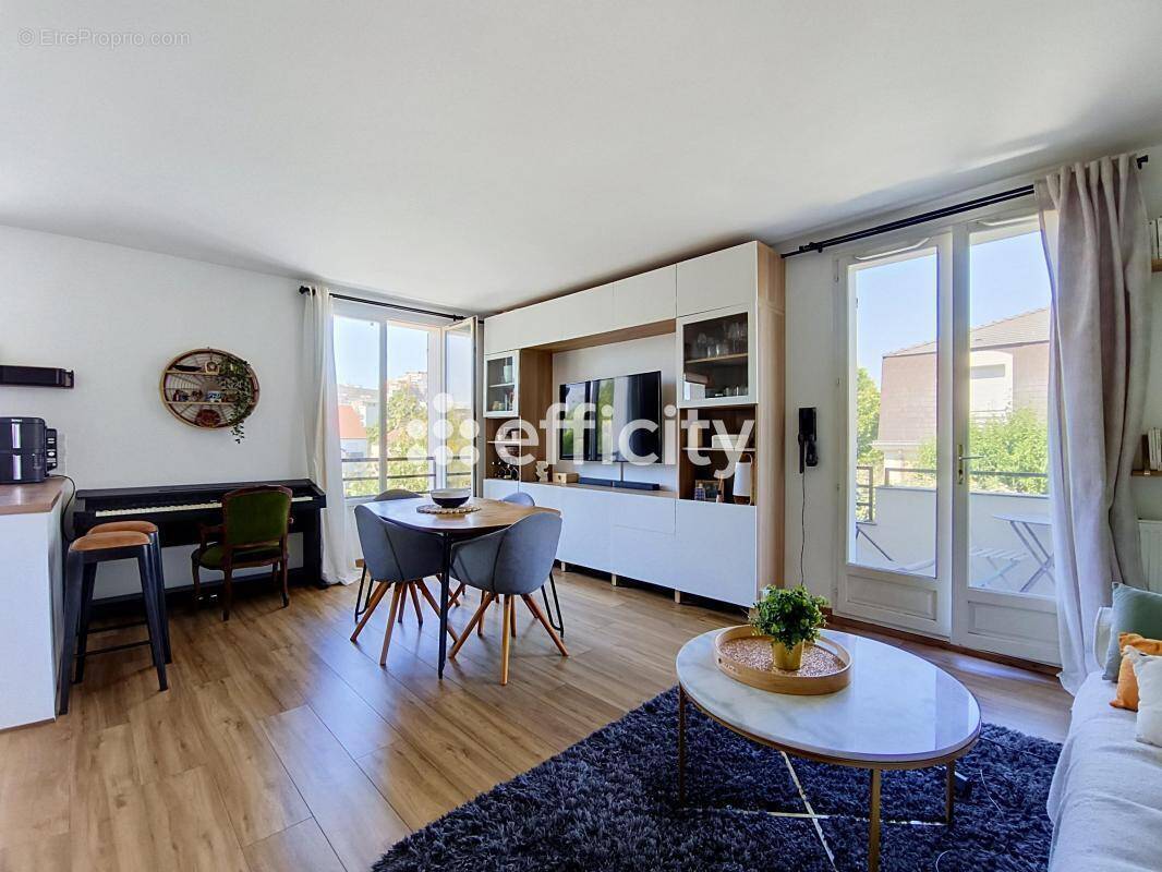 Appartement à SAINT-GRATIEN