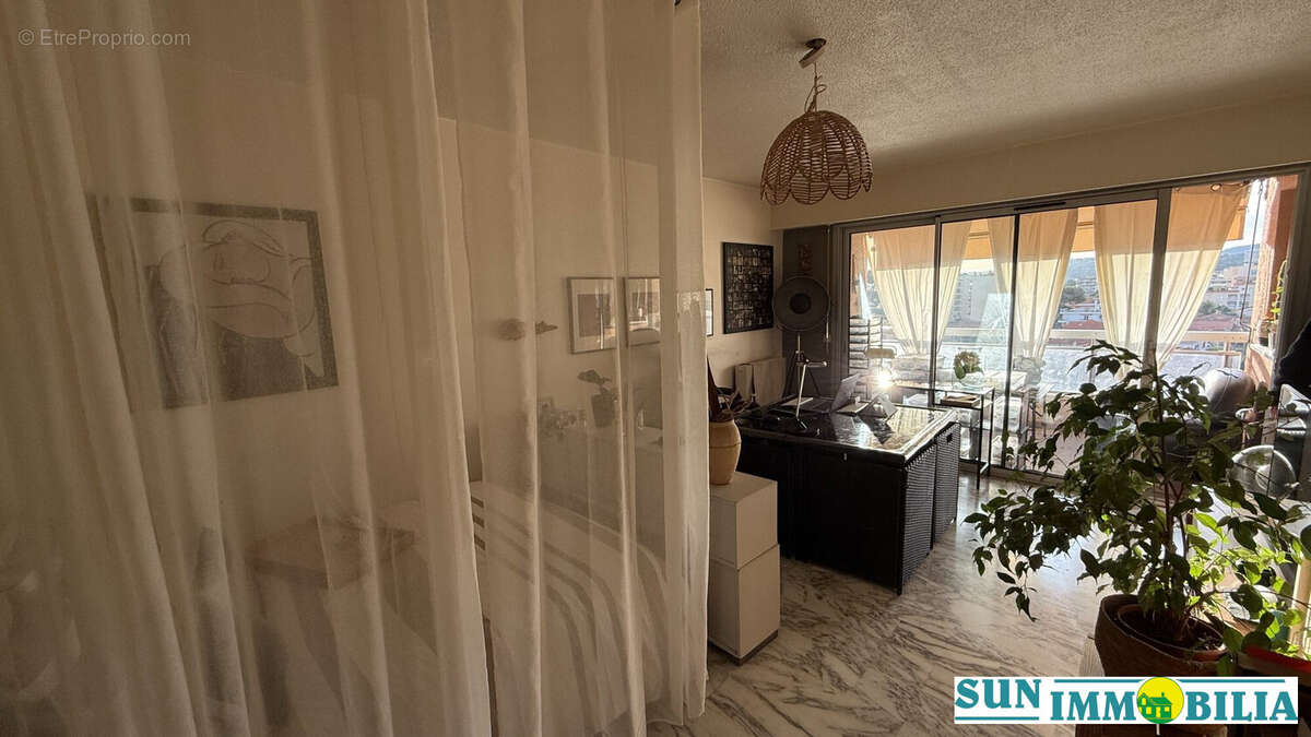 Appartement à CAGNES-SUR-MER