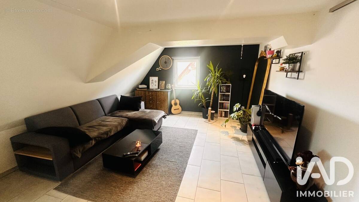 Appartement 82 m² à Dannemarie  - photo 1