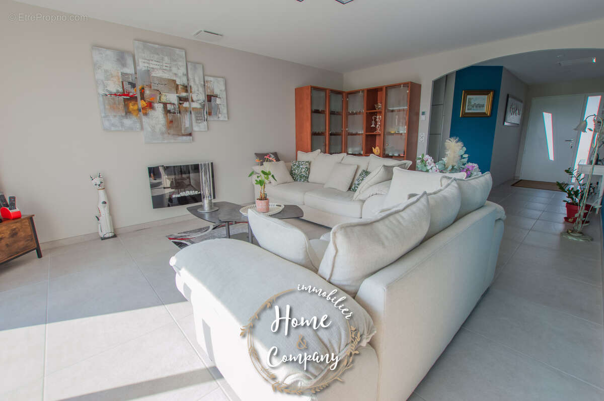 Maison à SAINT-SULPICE-DE-ROYAN