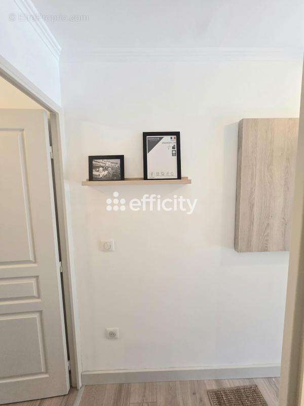 Appartement à GRIMAUD