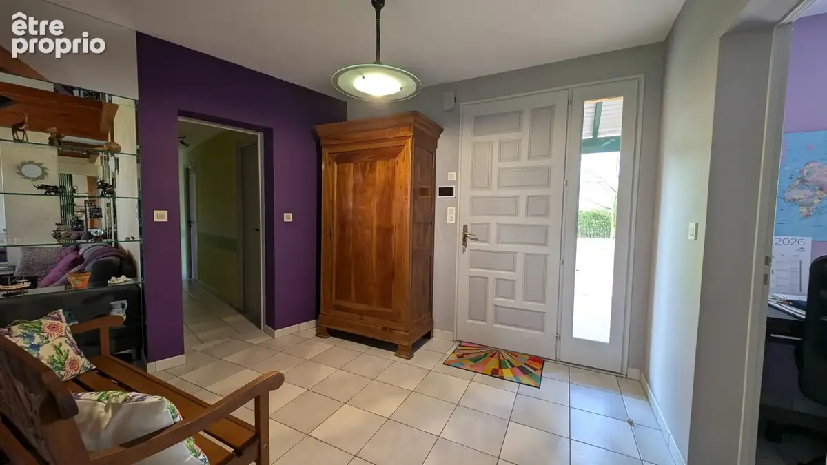 Maison à LES LANDES-GENUSSON