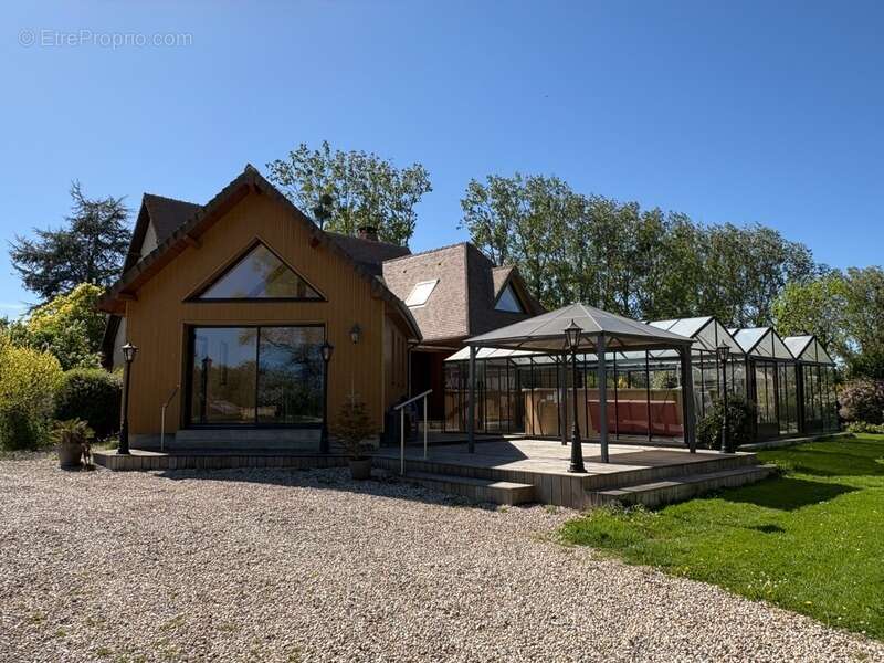 Maison à BEUZEVILLE-LA-GRENIER