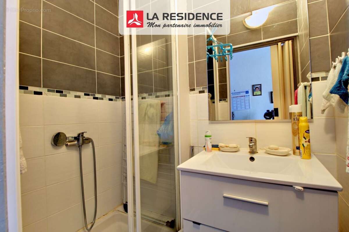 Appartement à SAINT-ETIENNE-DU-ROUVRAY