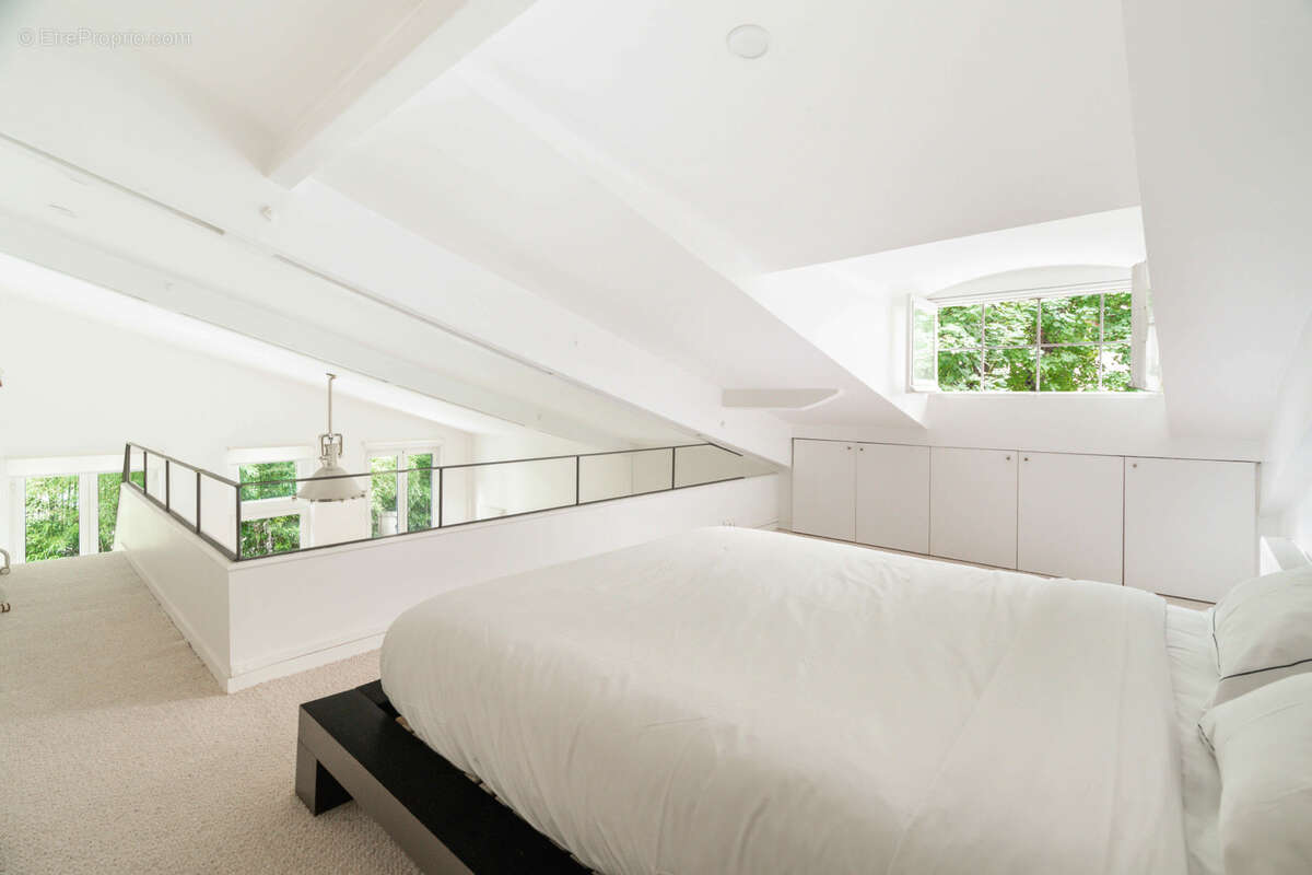 Maison à PARIS-17E