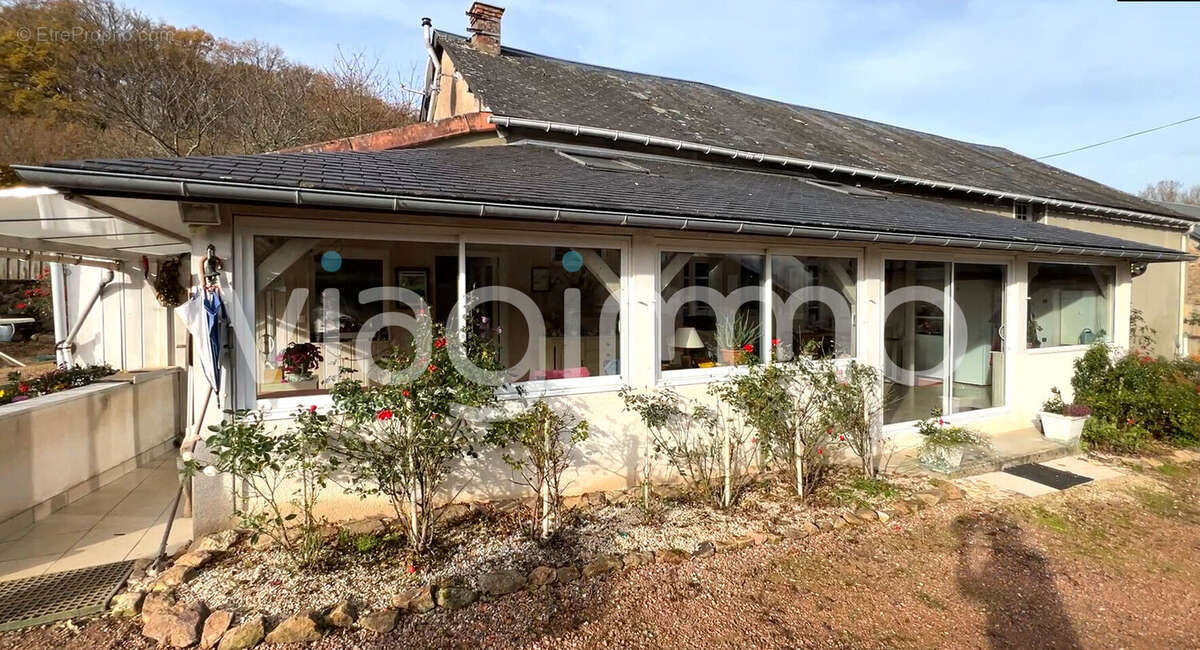 Maison à MOUX-EN-MORVAN