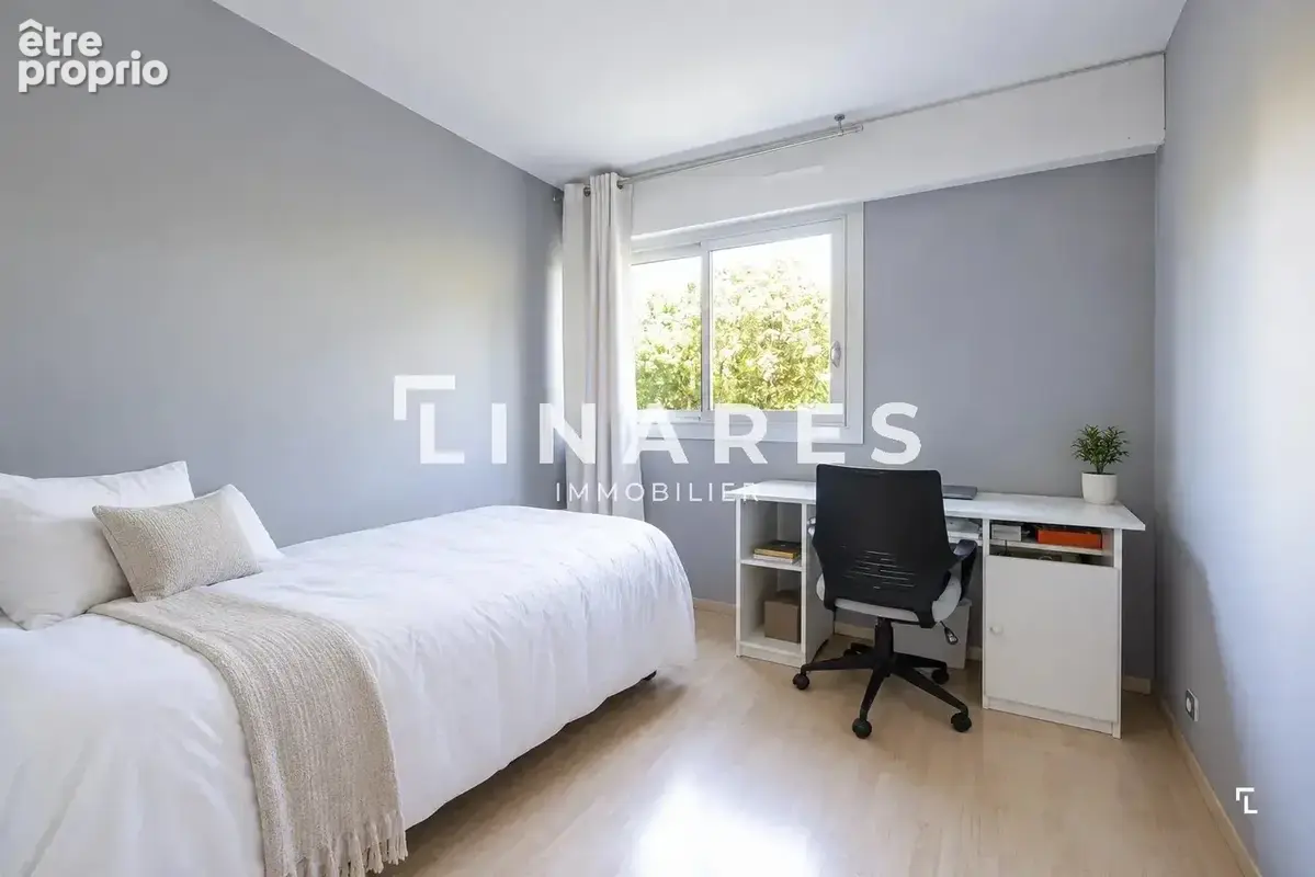 LE JARDIN SECRET - Appartement T6 de 191m2 - Jardin 250m2 - 13009 - photo 9