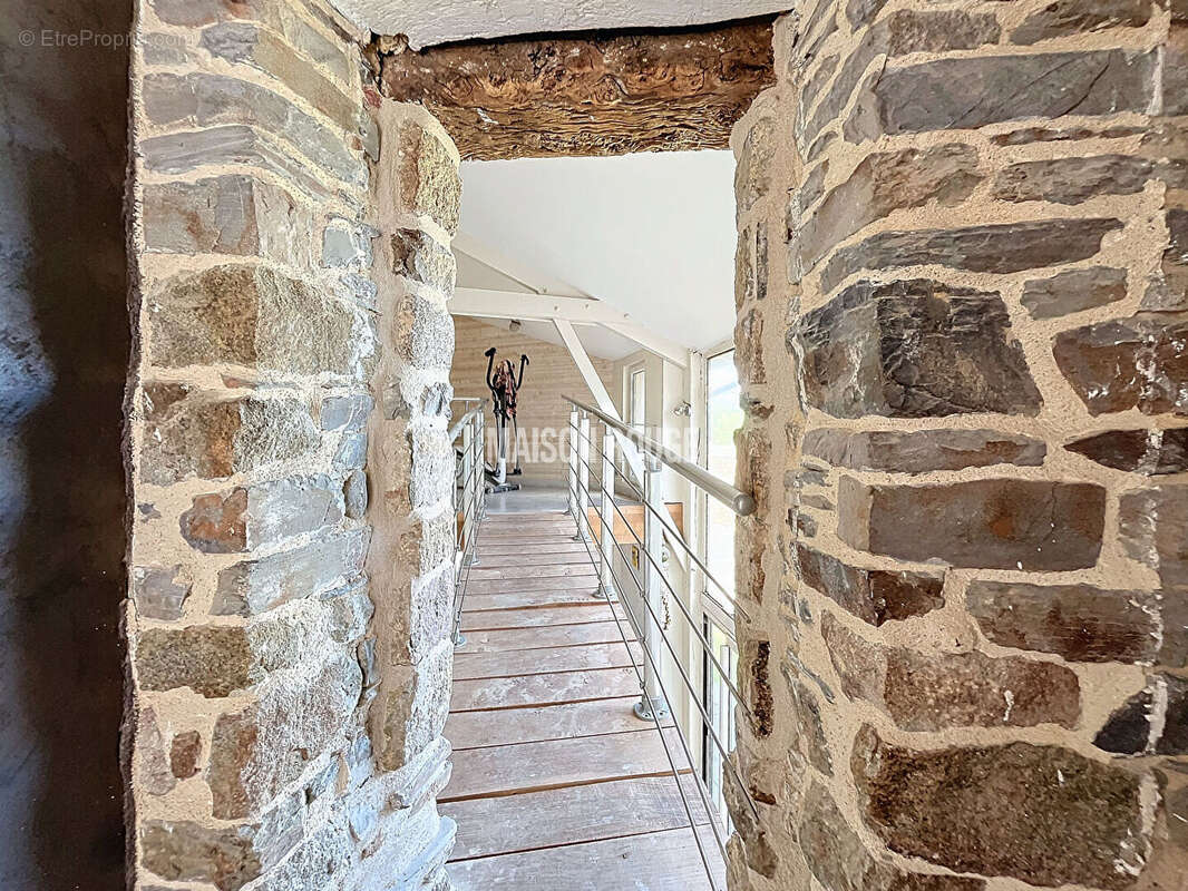 Maison à DOL-DE-BRETAGNE