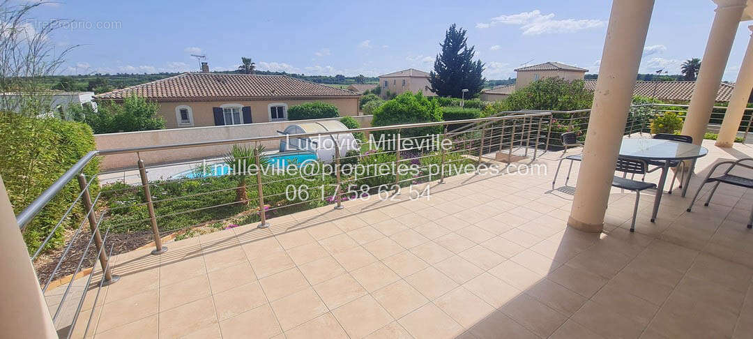 Jolie villa de 156m² avec grand  garage/piscine sur jardin paysager de 1161m² - photo 9