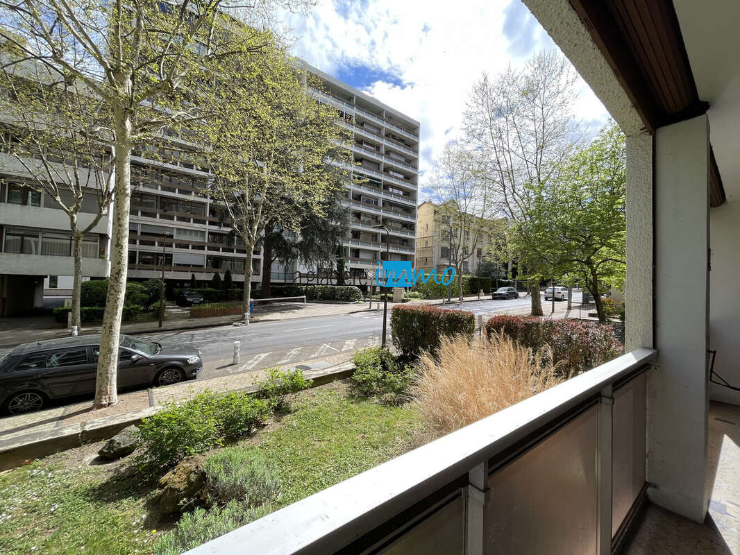 Av Royat - Appartement à CHAMALIERES