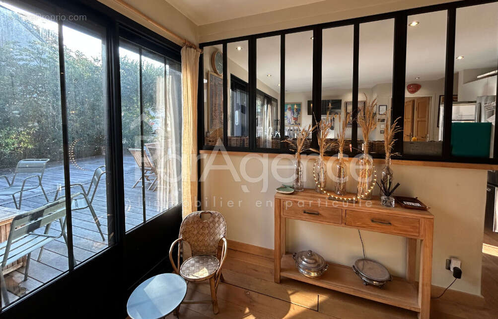 Maison avec piscine chauffée et jardin   Centre-ville de Saint-Palais-sur-Mer - photo 8