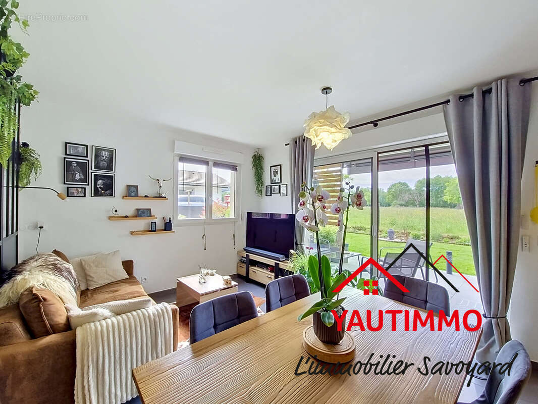 Appartement à AMANCY