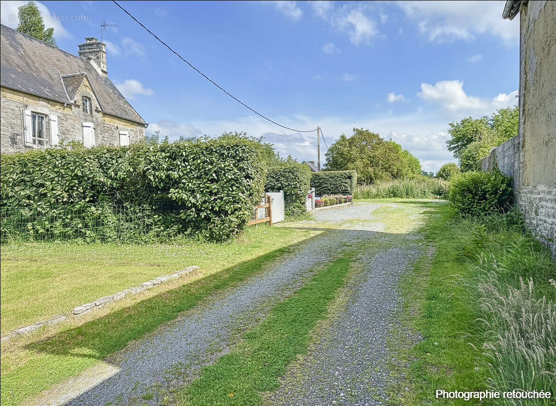 Maison à LINGREVILLE