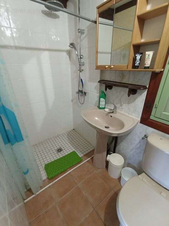 Maison à LE MAYET-DE-MONTAGNE