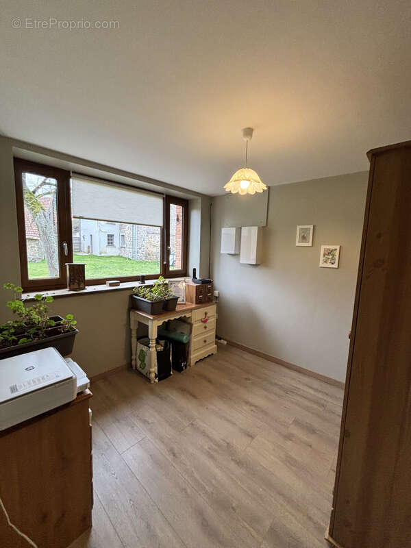 Maison à SAINT-PRIEST-LA-PLAINE