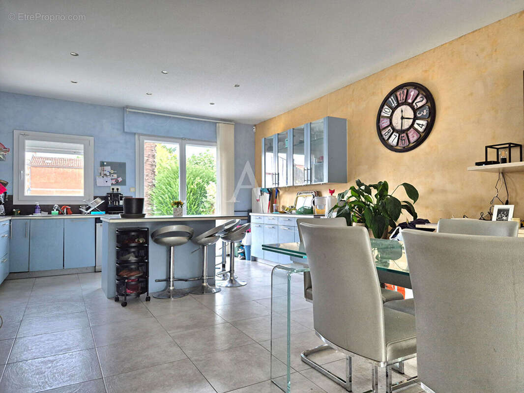 Maison à LA ROCHELLE