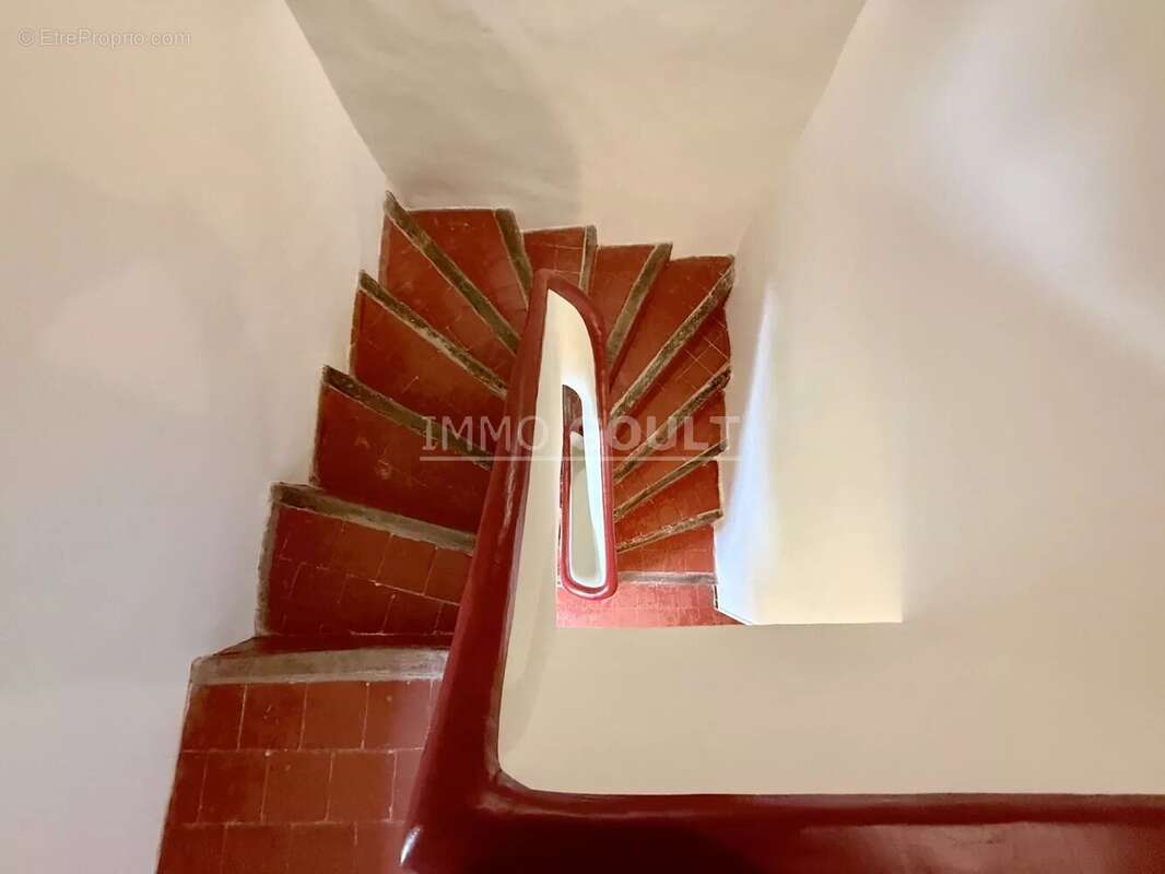 Maison à SAINT-SATURNIN-LES-APT