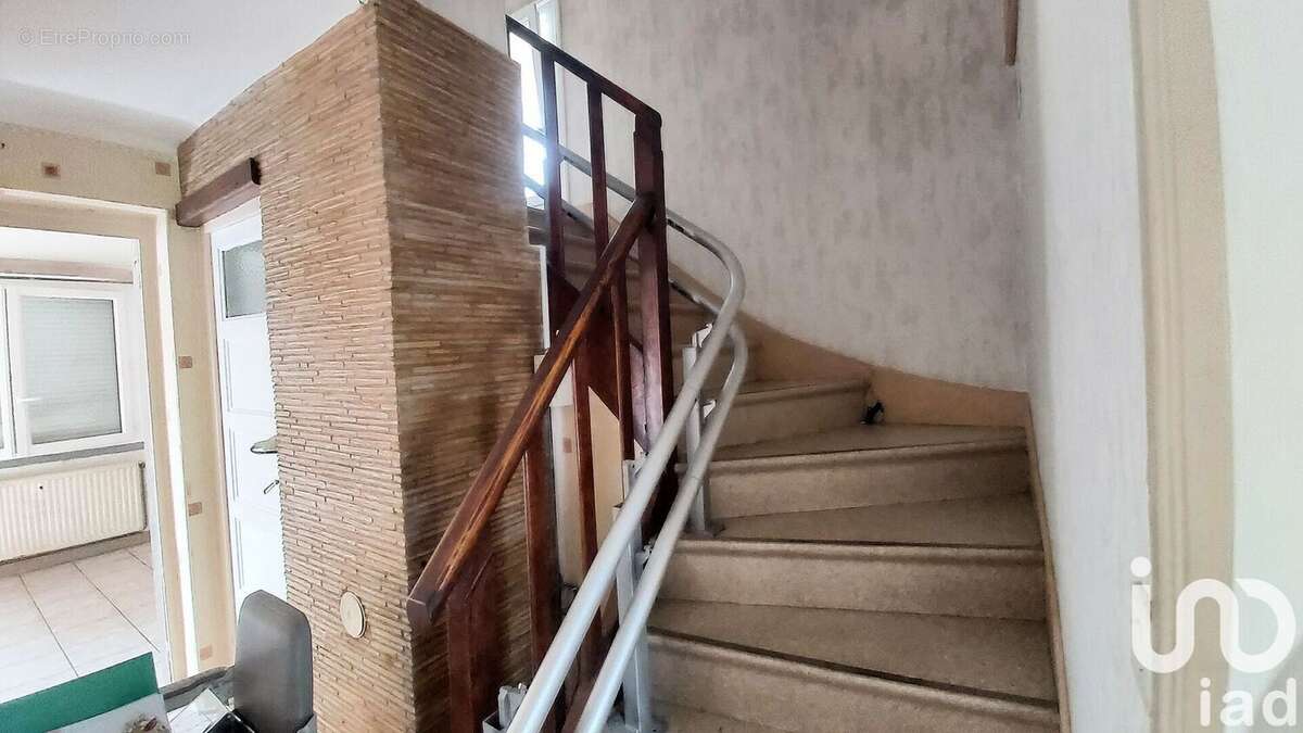 Photo 8 - Maison à SAINT-MARTIN-LA-PLAINE