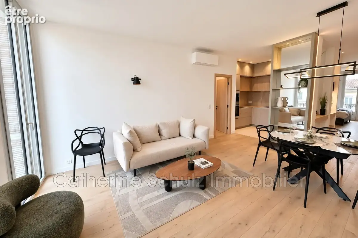 Appartement 4 pièces 84 m² à vendre à Cannes (06400) - photo 2