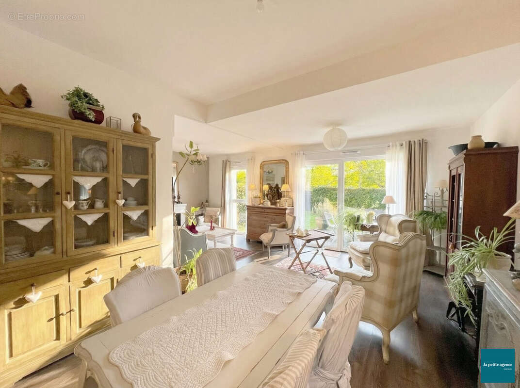 Appartement à VERSON