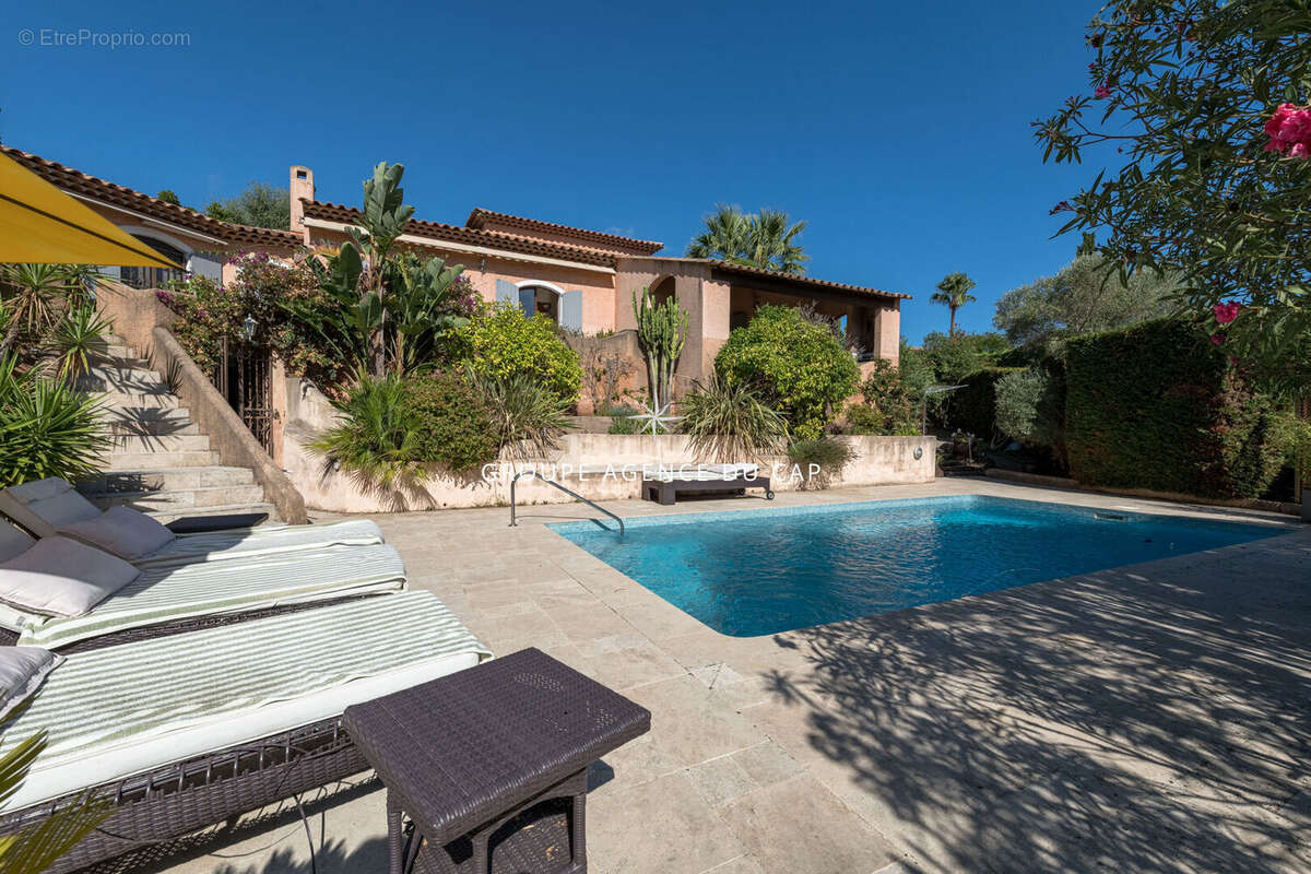 Maison à SAINT-RAPHAEL