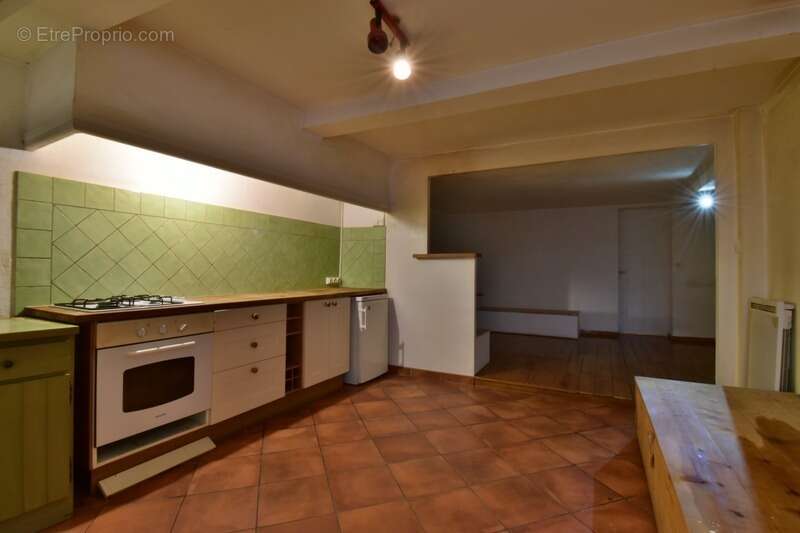 Appartement à LES MEES