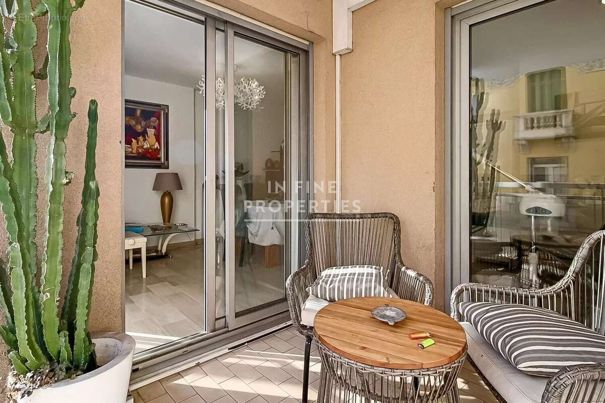 Appartement à CANNES