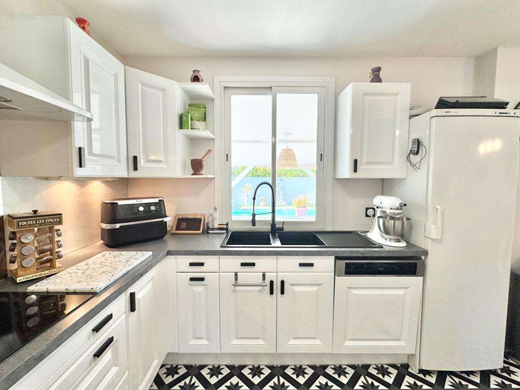 Maison à GUJAN-MESTRAS