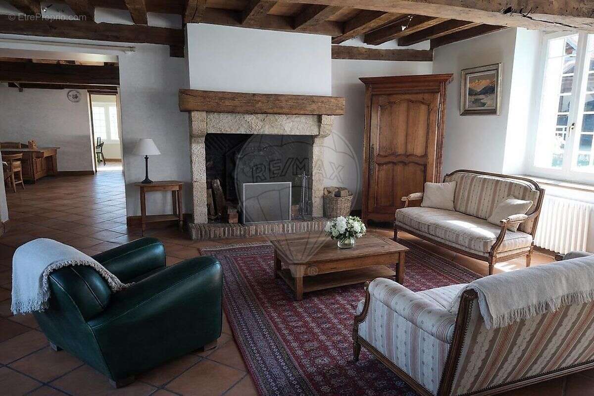 Maison à OLIVET