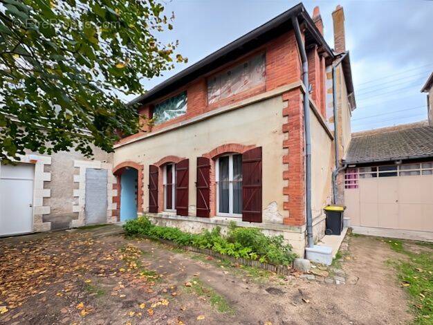 Appartement à VILLEFRANCHE-SUR-CHER
