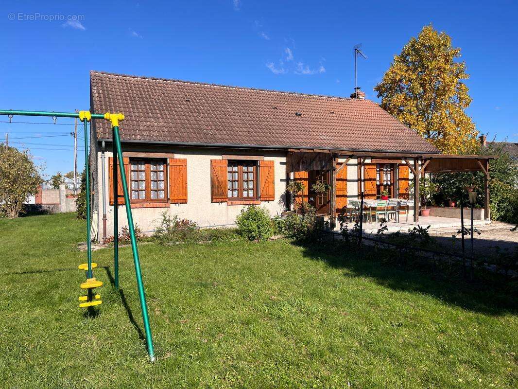 Maison à SAINT-JEAN-LE-BLANC