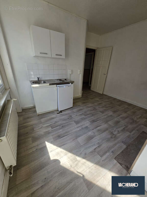 Appartement 40 m² à Lille  - photo 4