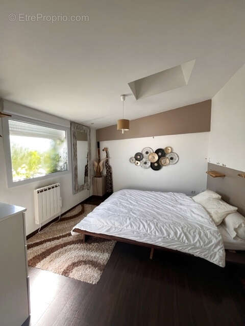 Autre à FLEURY-LES-AUBRAIS