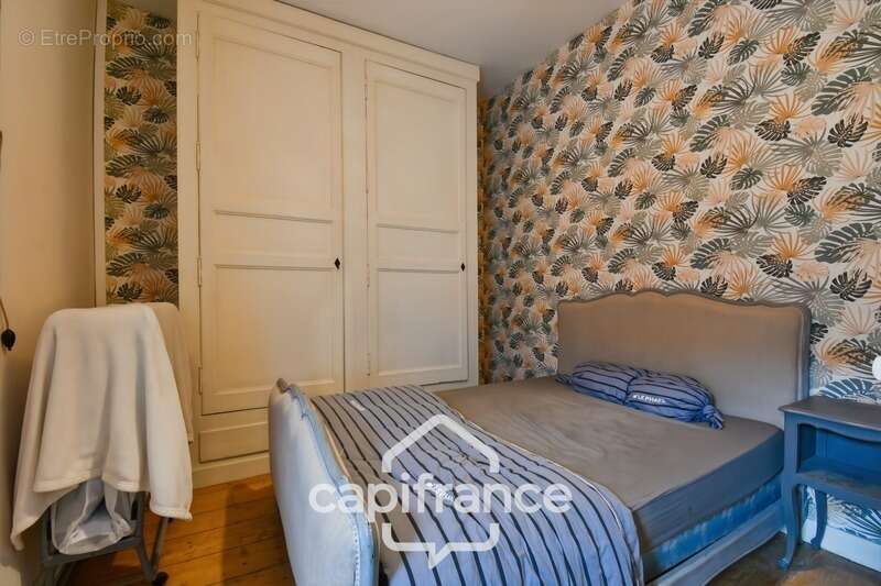 Maison à SAINT-JEAN-D&#039;ANGELY