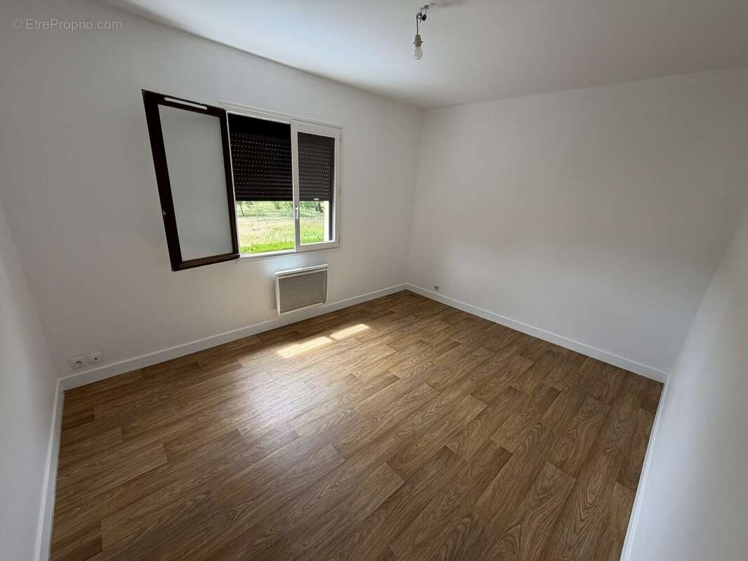 Appartement 218 m² à Gien  - photo 8