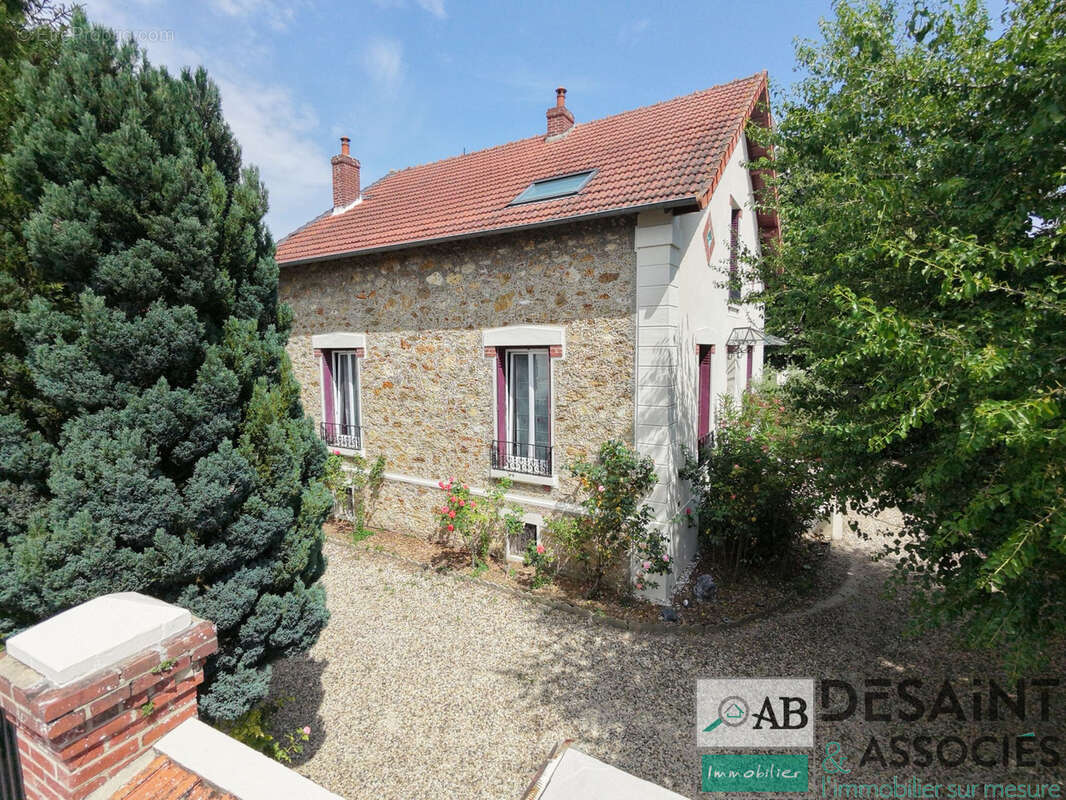 Maison à MAREUIL-LES-MEAUX