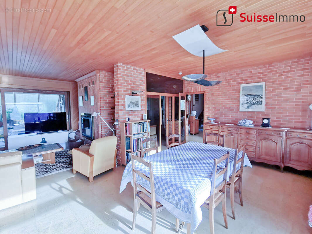 Maison à L'ISLE-SUR-LE-DOUBS