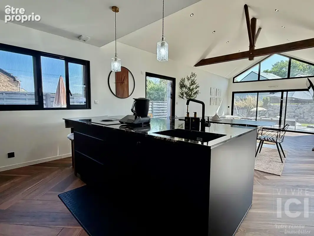 Maison - contemporaine - 125m² - 3 chambres - garage- menardais - photo 2