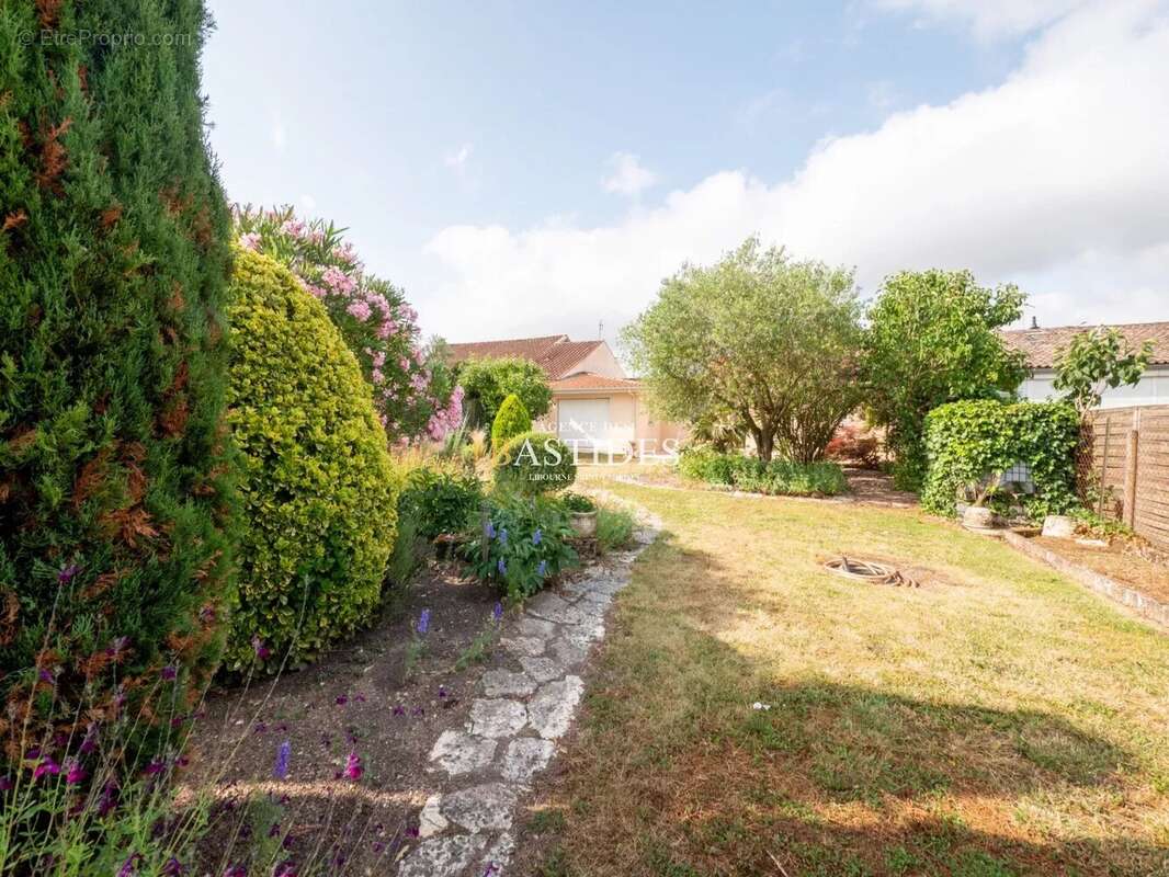 Libourne - Echoppe 2ch, garage et joli jardin - photo 10