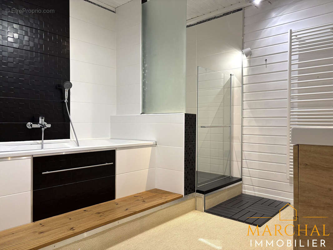 Maison à SANRY-SUR-NIED