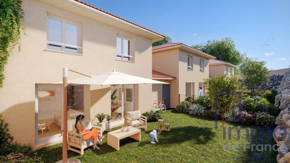 Maison à AVEIZIEUX