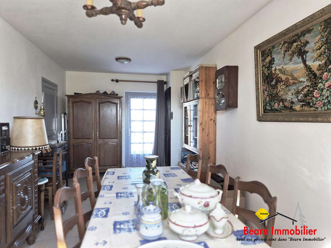 Maison à SAINT-PALAIS