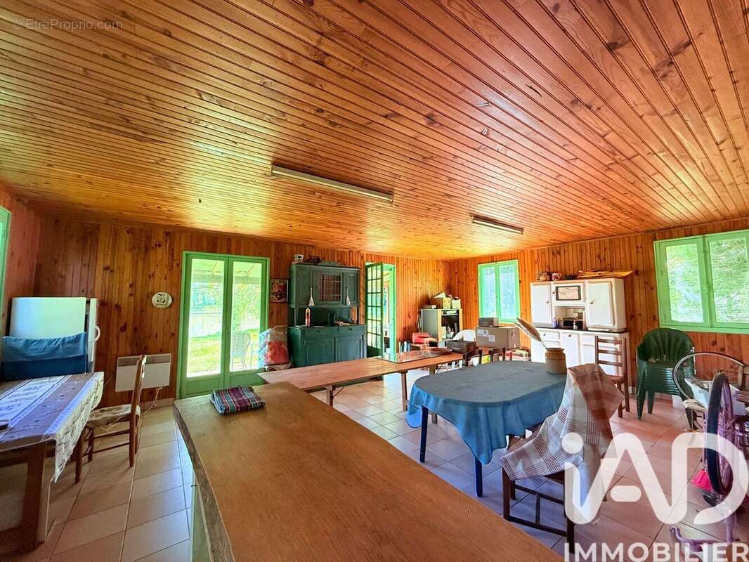 Photo 8 - Terrain à AVAILLES-LIMOUZINE